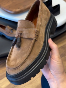 Retro Tassel Thick-soled Height-enhancing Men's loafers