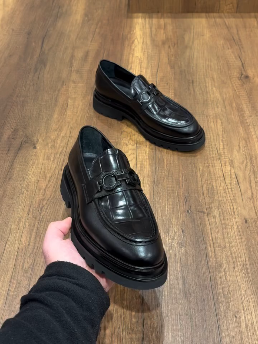 Crocodile Pattern Low-top Formal Leather Shoes
