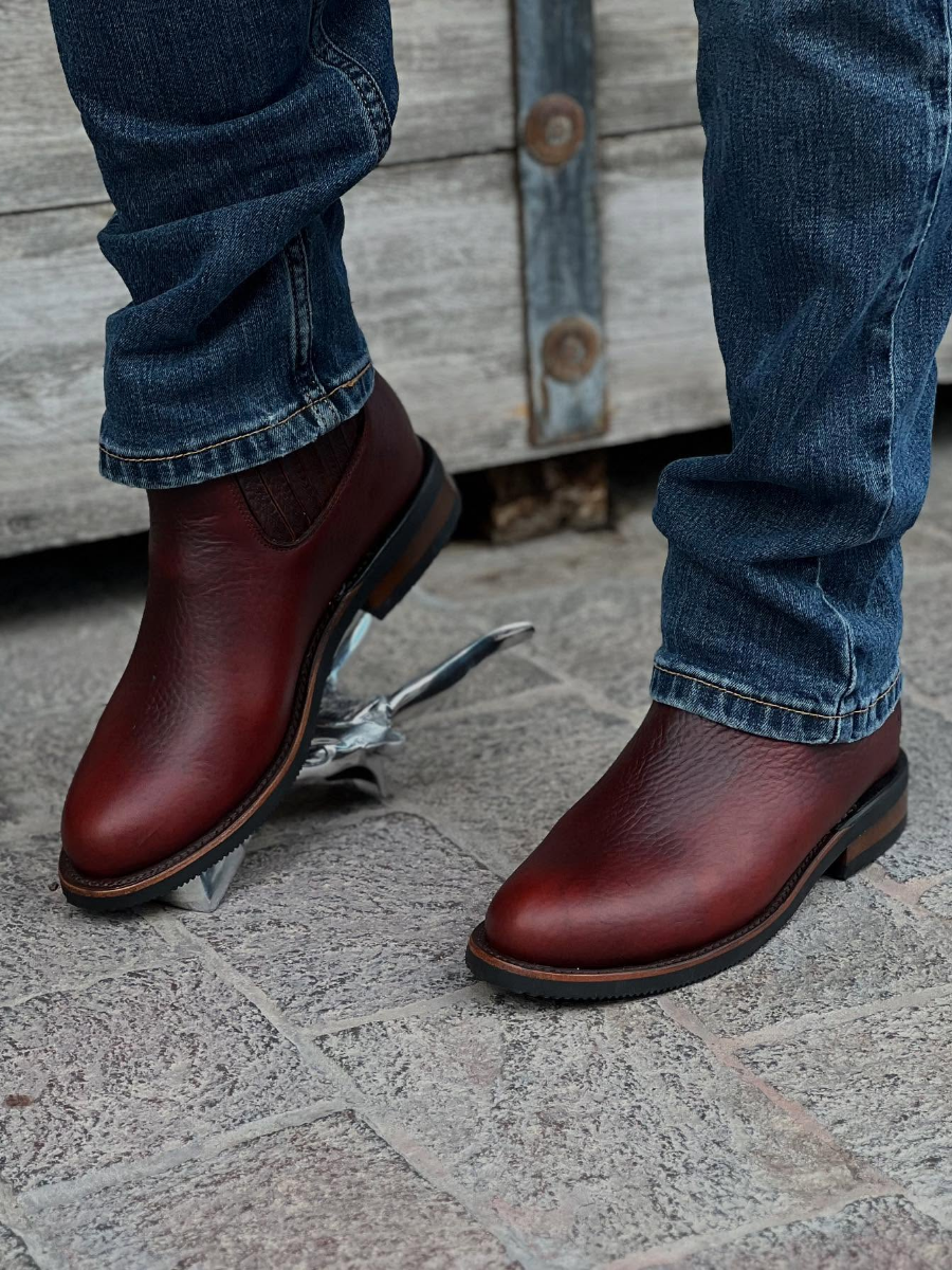 Pointed Vintage Leather Boots