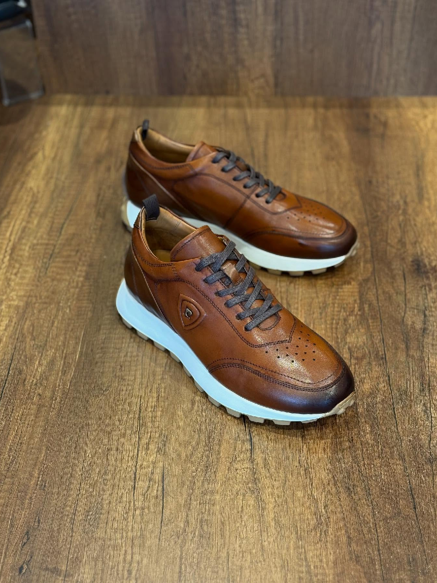 Fashion Leather Retro Sneakers