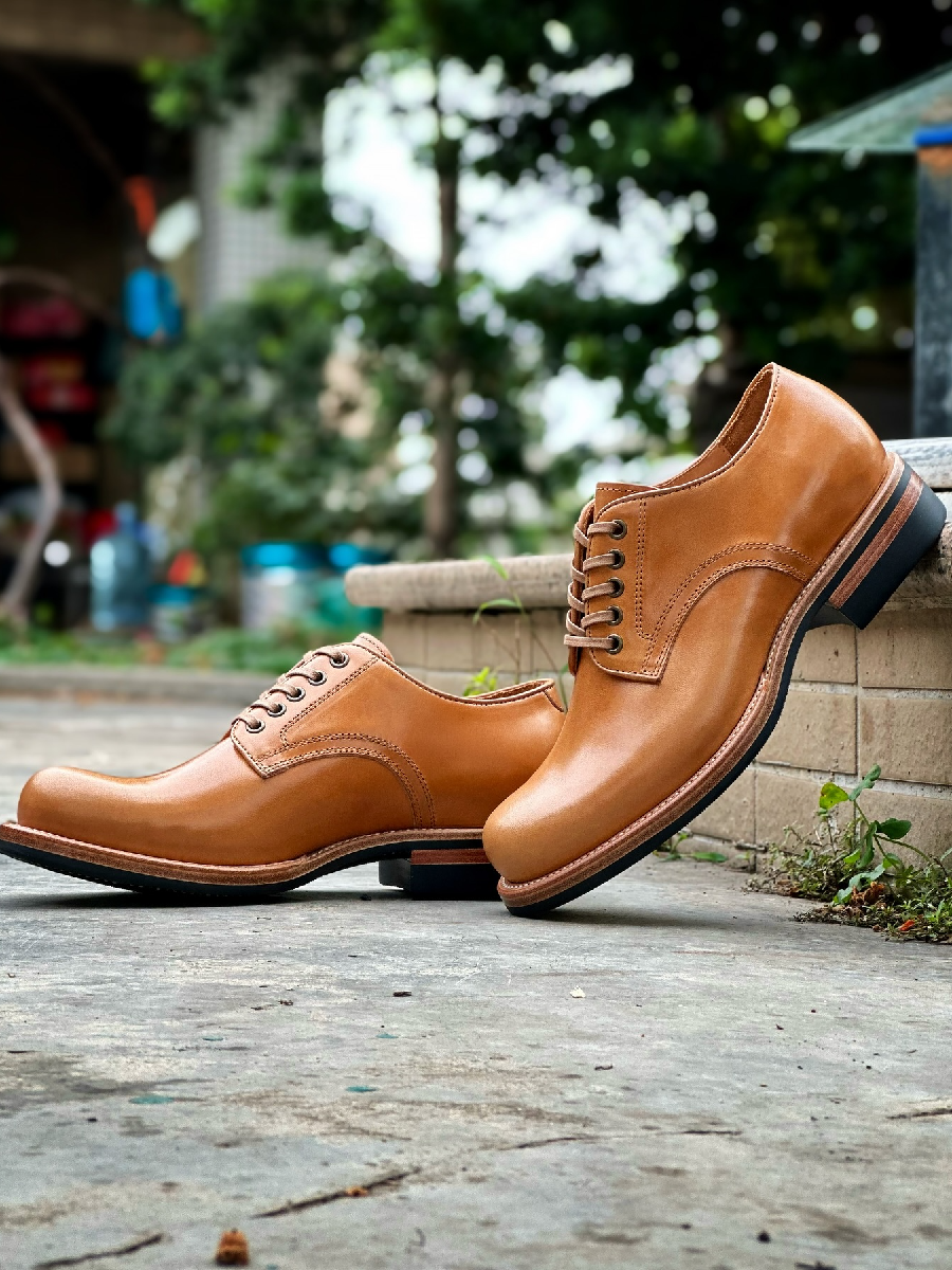 Vintage Handmade Cowhide Round Toe Shoes