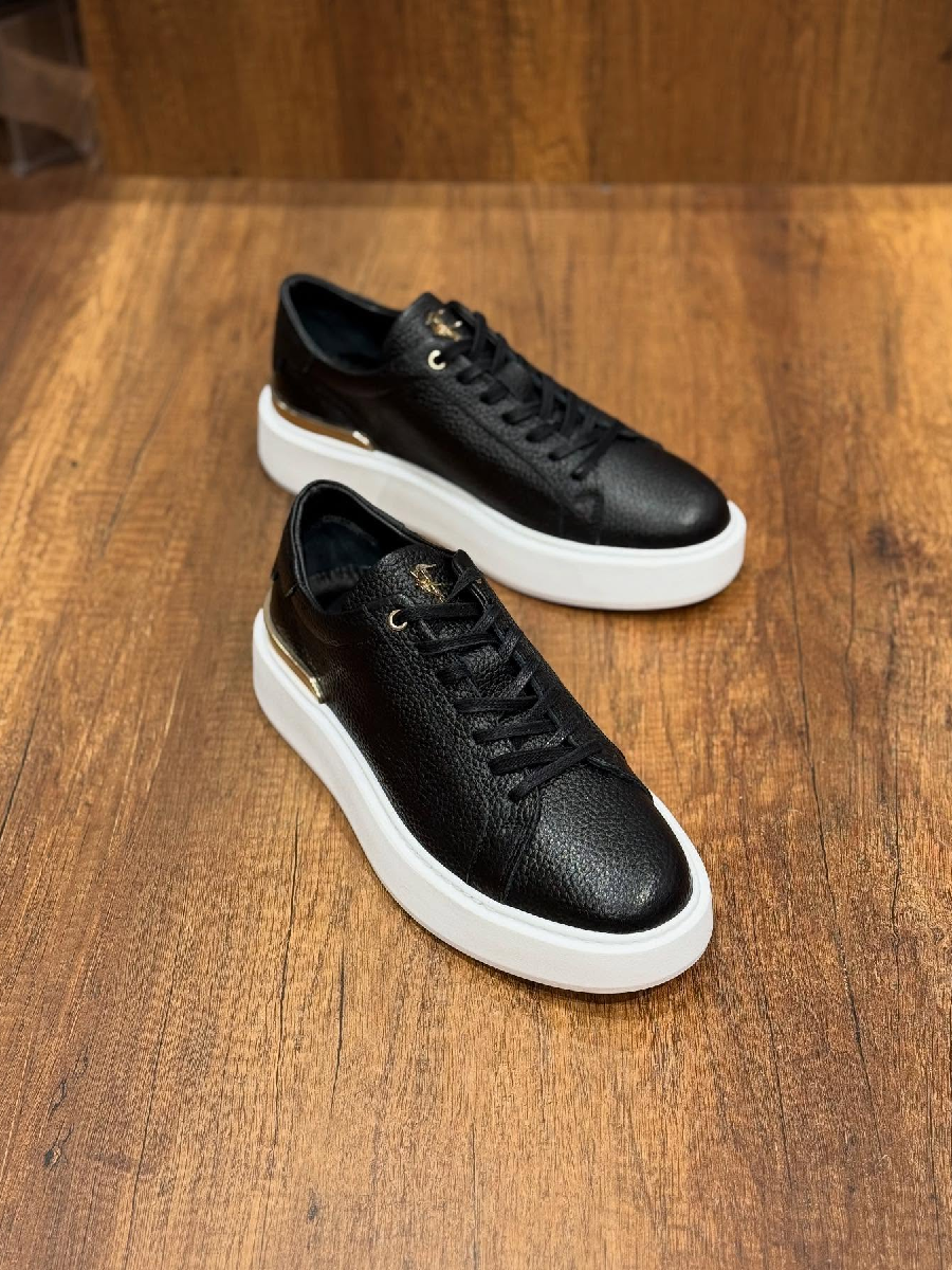 Cowhide Casual Sneakers
