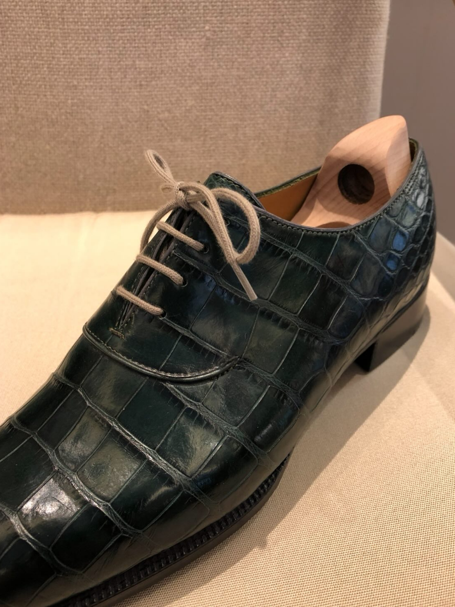 Pointed Breathable Casual Shoes