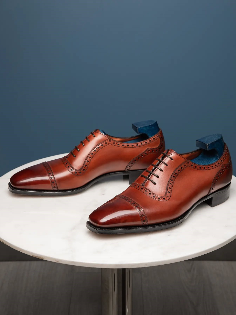 New Three-joint Carved Business Casual Formal Leather Shoes
