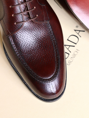 Sewing Handmade Breathable Leather Shoes