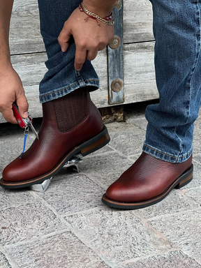 Pointed Vintage Leather Boots