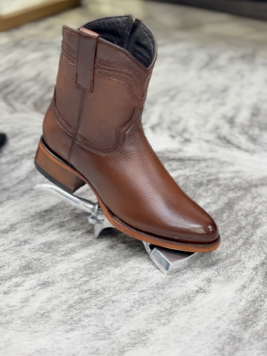 Round Toe Cowboy Casual Boots