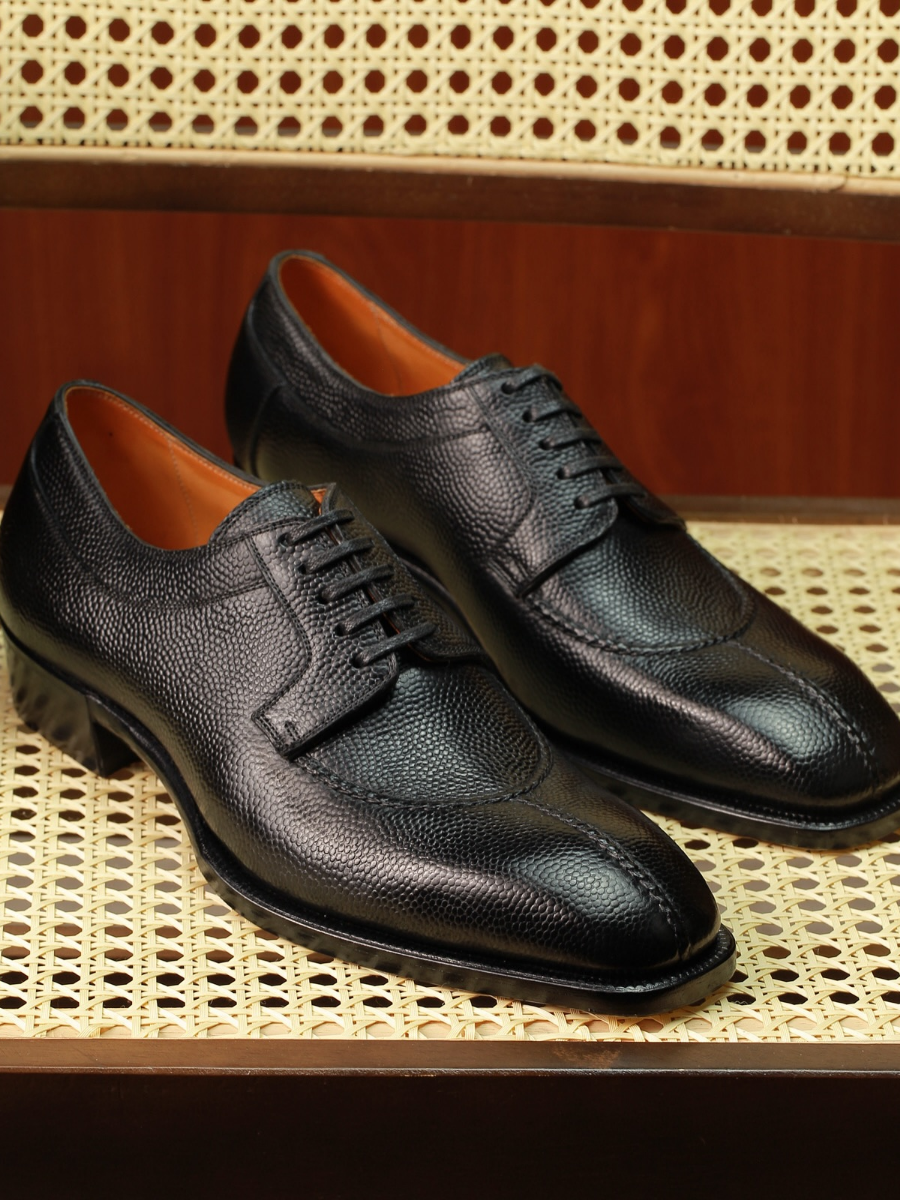 Comfortable Breathable Round Toe Lace-up Shoes