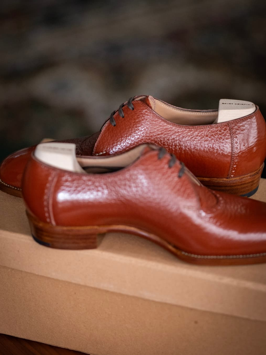 Carved Casual Leather Shoes