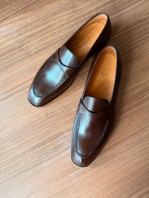 Casual Pointed Slip-on Leather Shoes