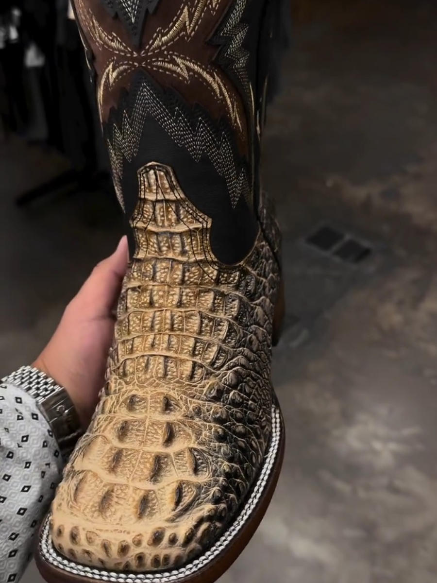 Retro Square Toe Embroidered Mid-tube Slit Casual Versatile Men's Boots