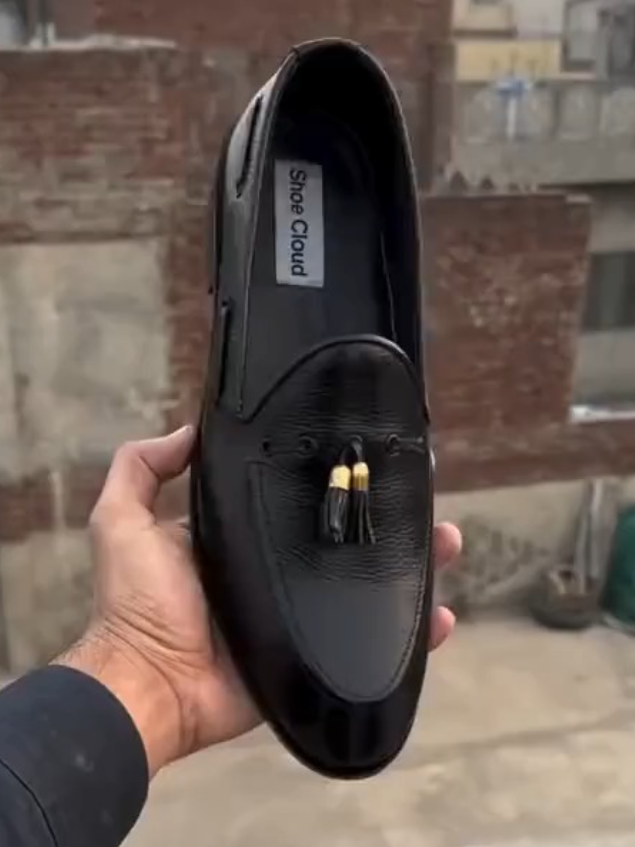 Versatile Tassel Leather Shoes