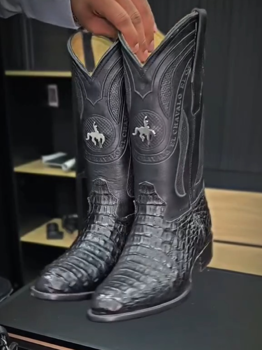 Crocodile Skin Oval Toe Boots