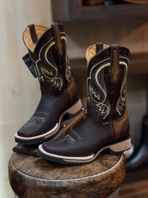 Retro Embroidered Western Boots