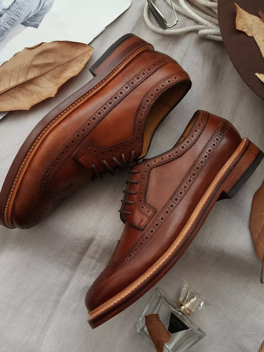 Men's Brogue Carved Leather Shoes