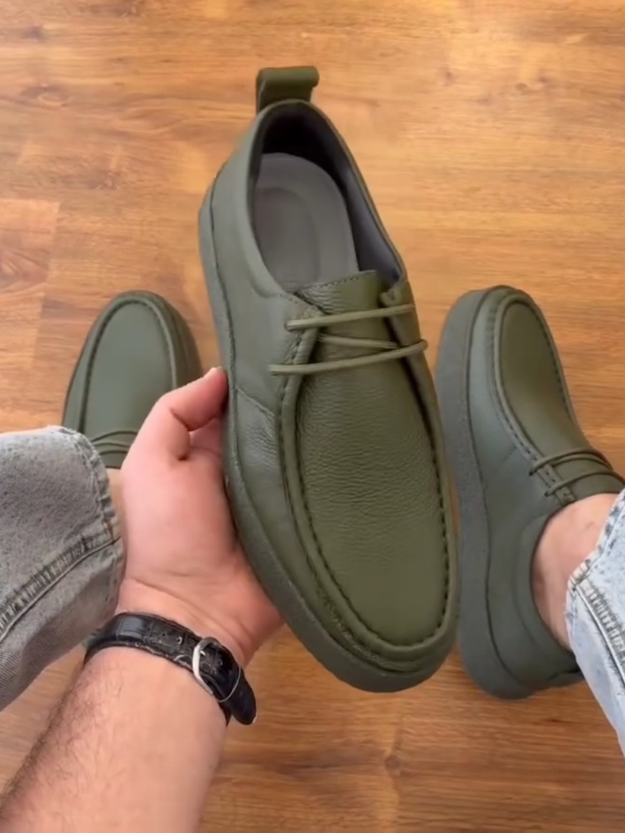 Fashionable Casual Shoes