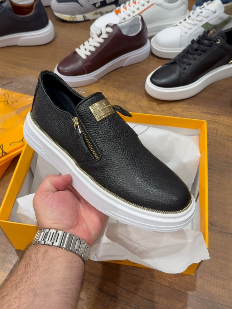 Casual Slip-on Shoes