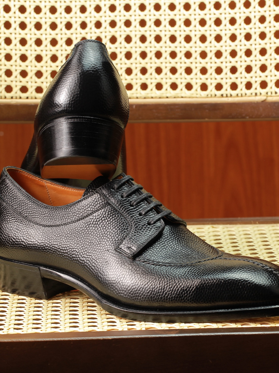 Comfortable Breathable Round Toe Lace-up Shoes
