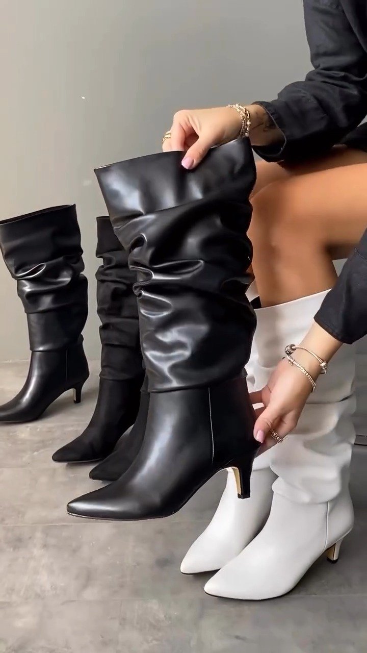 Pointed Toe Pleated High Boots