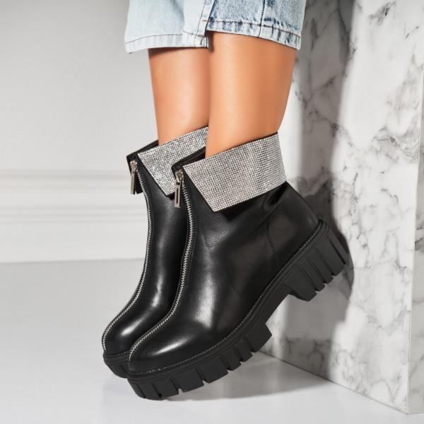 Women's Chic Dazzle Front Zipper Boots