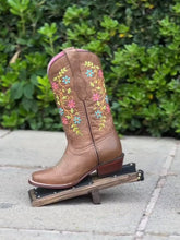 Comfortable Mid heel Embroidered Women's Low Boots Women Boots