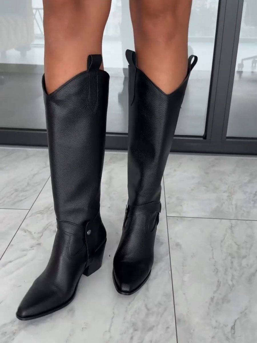 Black Pointed Toe Boots