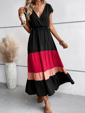 Colorblock Pleated V-Neck Dress