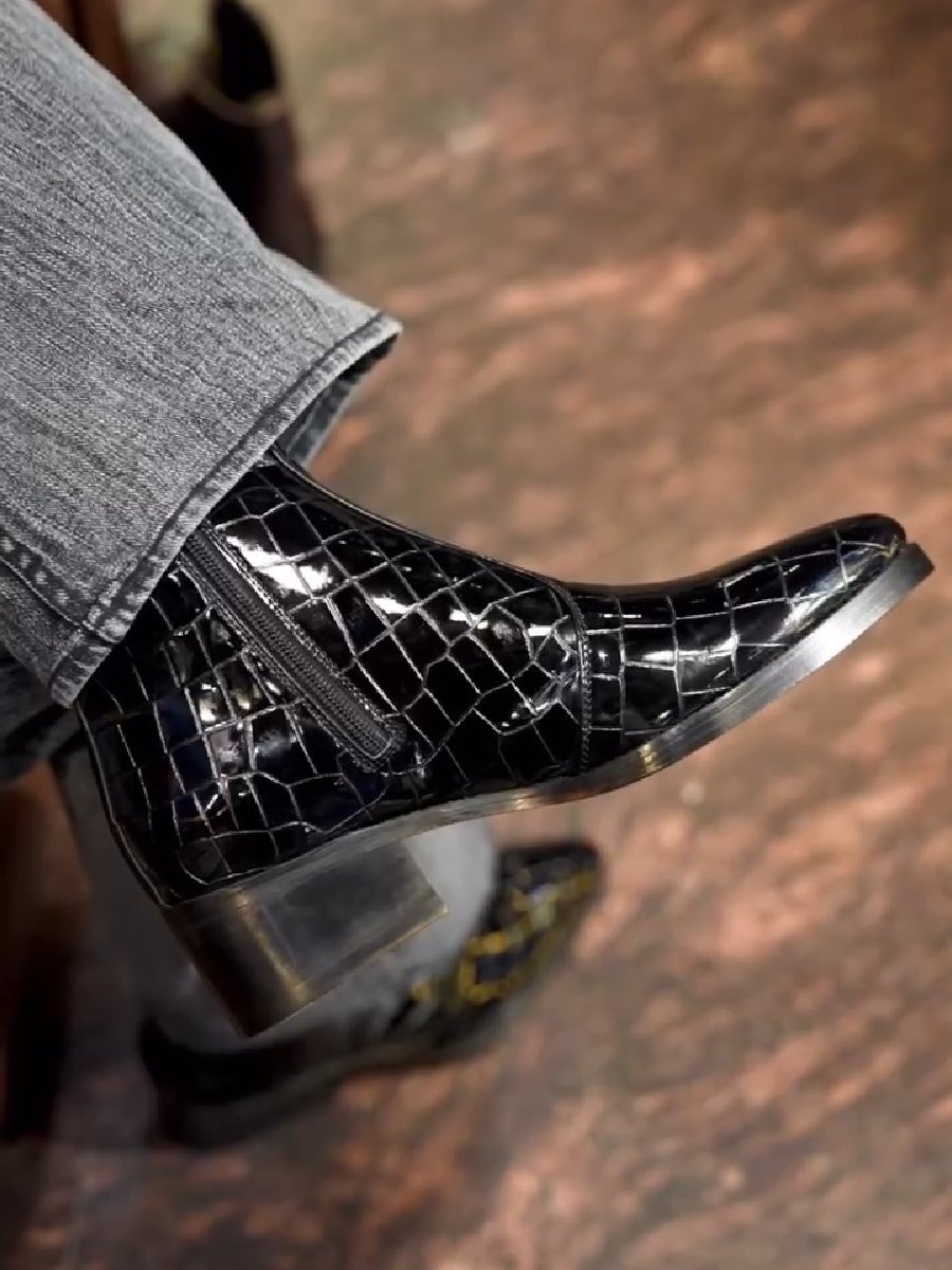 Croc-print Pointed Toe Side Zipper Ankle Boots