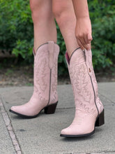 Chunky Heel high-top Cowboy Boots