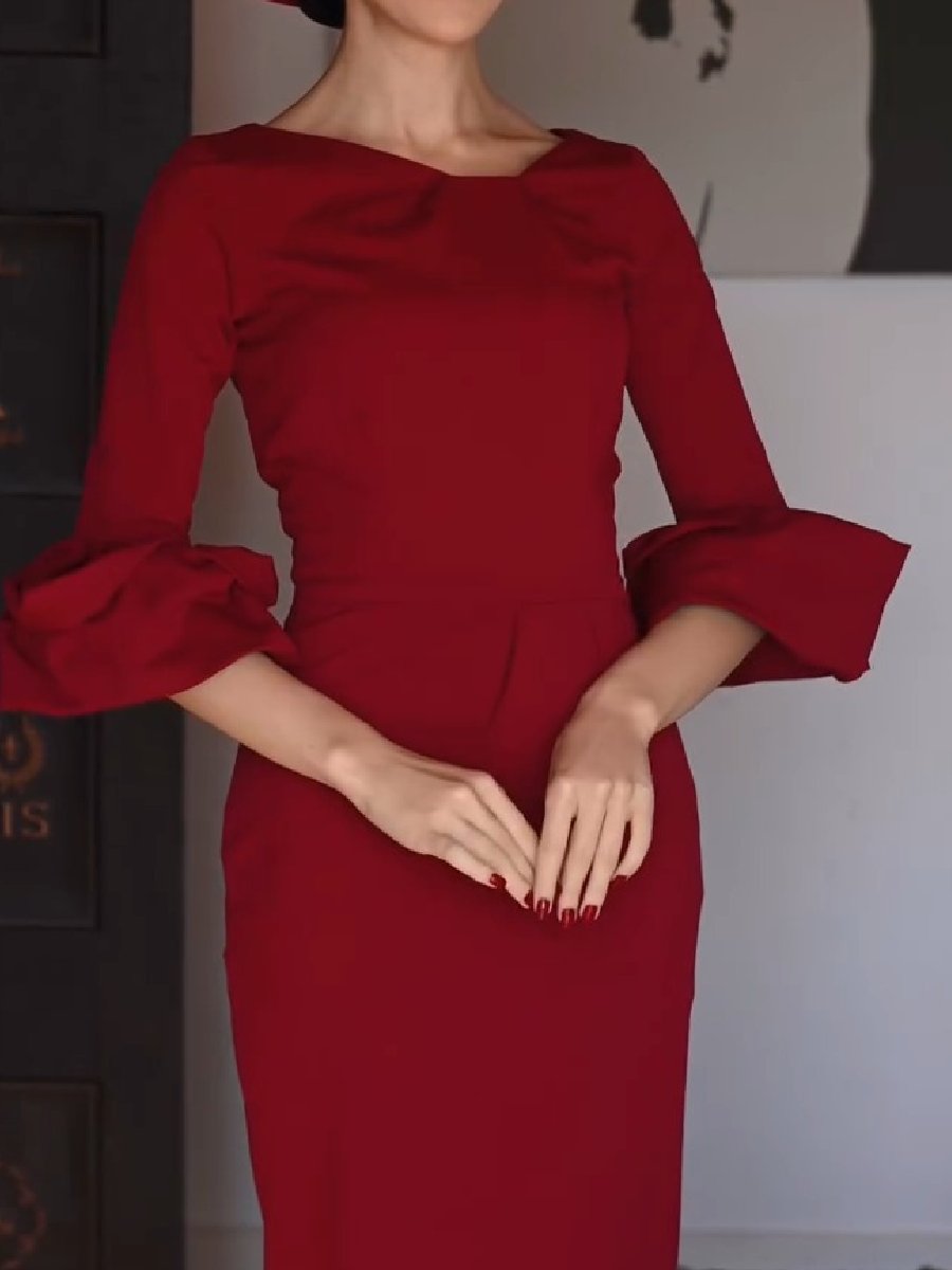 Solid Color Hip-wrapped Flared Sleeve Dress