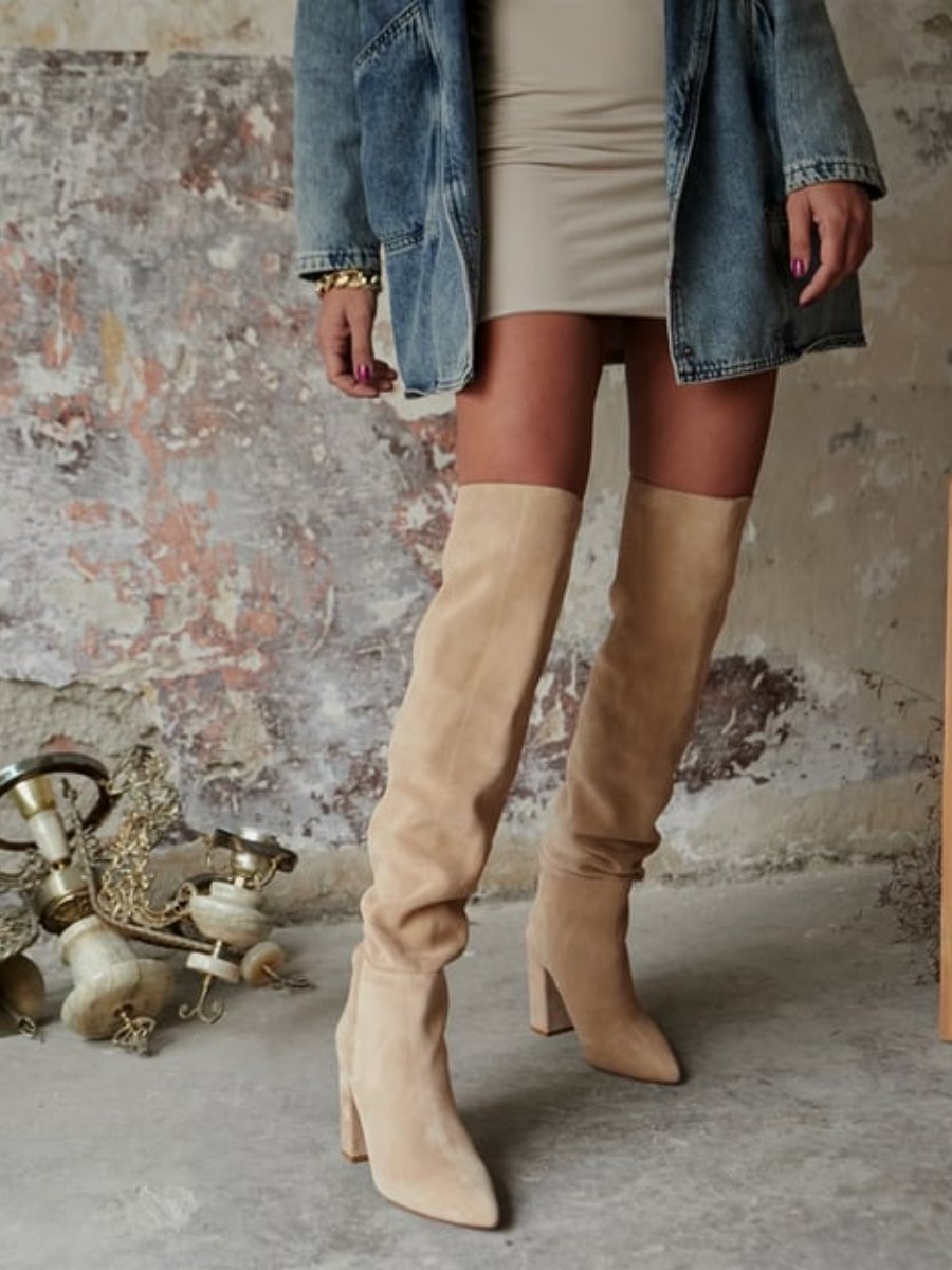 Large-leg Boots With Pointed Toe, Pleated Heels And High Heels