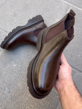 Thick-soled Handmade Leather Chelsea Boots