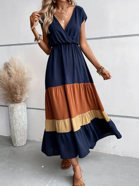 Colorblock Pleated V-Neck Dress